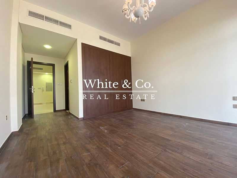 11 Spacious 3 Bed + Maids | Large Terrace | Vacant