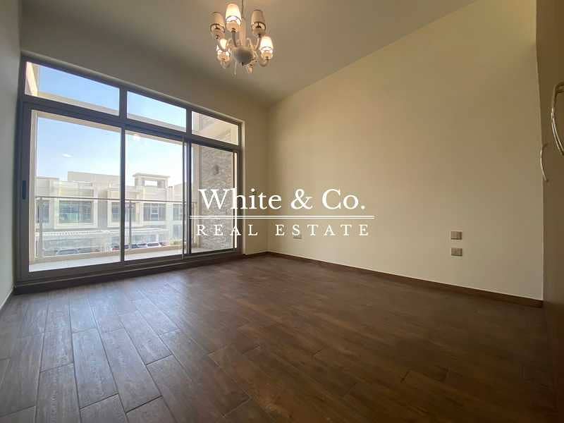 15 Spacious 3 Bed + Maids | Large Terrace | Vacant