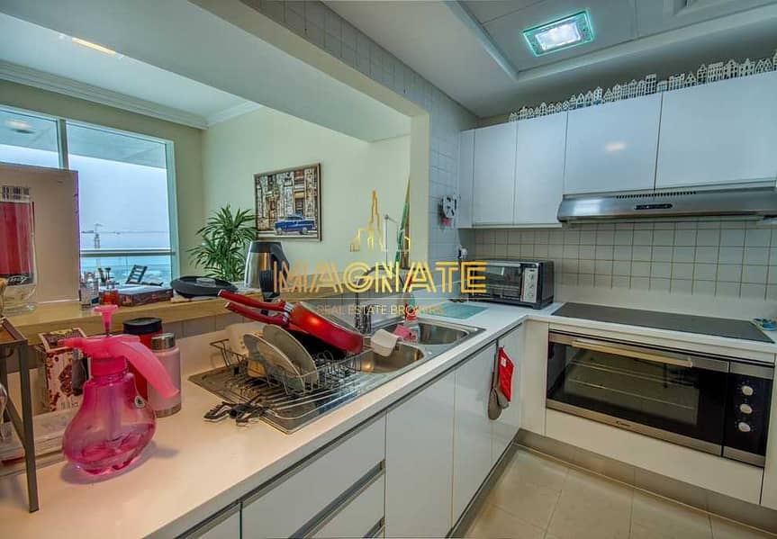 4 Sea View | Massive 2 Beds + M | Fitted Kitchen
