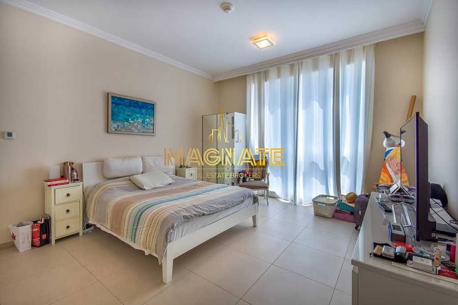 7 Sea View | Massive 2 Beds + M | Fitted Kitchen