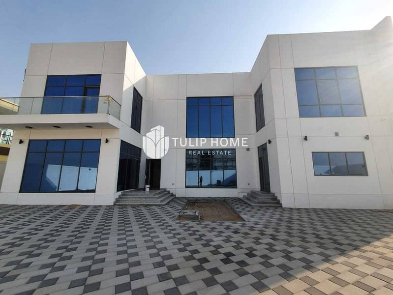 Brand New Modern Luxury 5BR Villa | Maid Brand New Modern Luxury 5BR Villa | Maid
