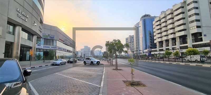 17 Low Rent | Fitted Office | Near to Metro