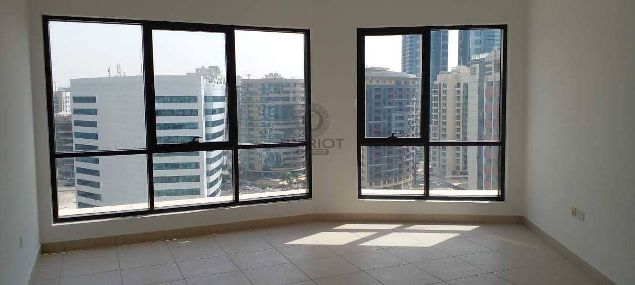 16 3BR | Amazing View | 4 Toilets | Closed Kitchen