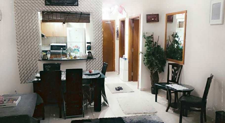 شقة غرفة وصالة  راقية ومميزة  لايجار الشهري في ابراج عجمان وان  قريبة من البحر