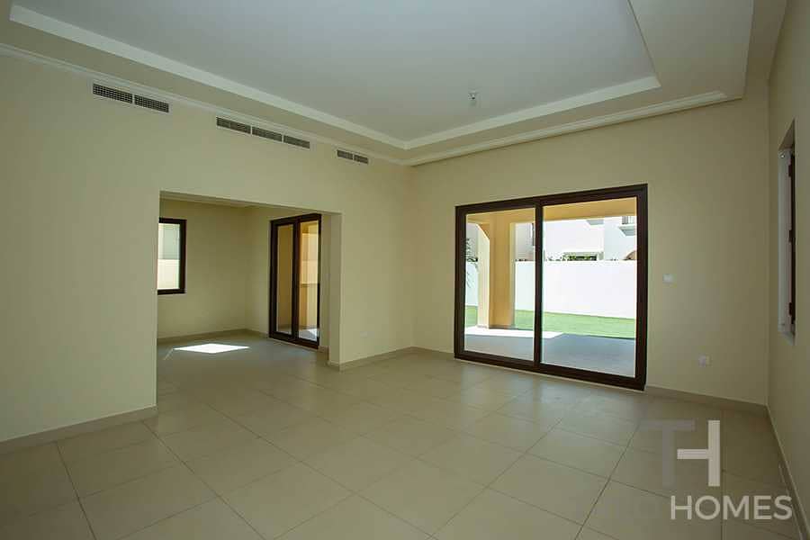 2 Spacious 5Bed+Maid | Extra Living Room | Vacant