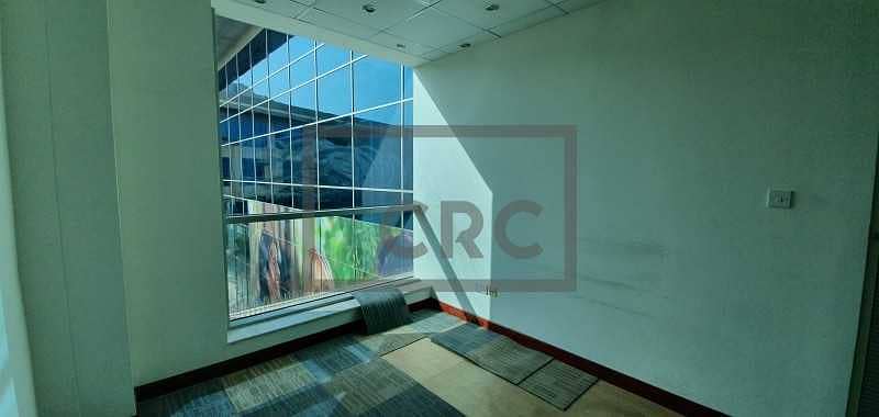 9 Fitted |With Partitions | Near Metro | For Rent