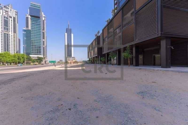 3 Main Road facing|95 KW| 5 Parking Spaces