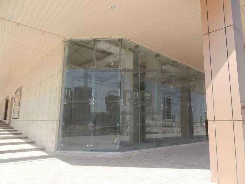 8 Retail in Business Bay | Canal View | Fitted |