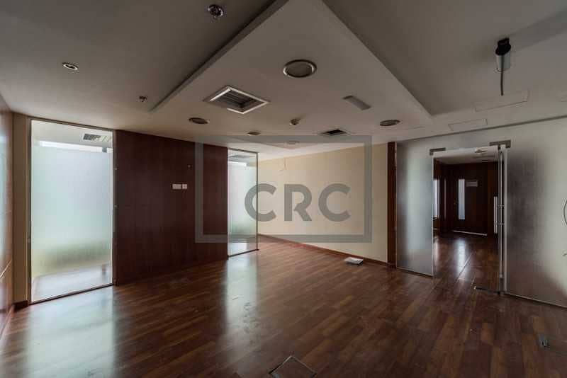 12 Ready Office | Close To Metro | Hotel Perks