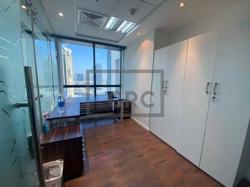 11 Furnished office | High-end building | Vacant