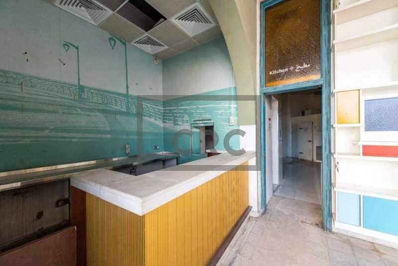 9 Fitted Retail | Prime Location in Jumeirah 3