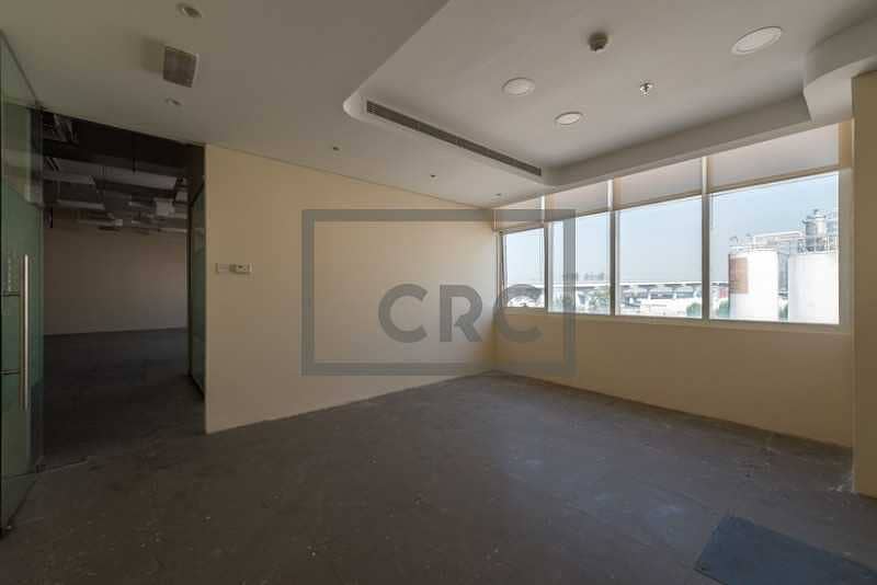 3 Semi Fitted Unit | Negotiable | Nice View
