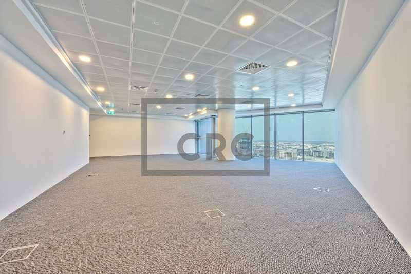 4 Fitted Office Space in Central Park Tower at DIFC