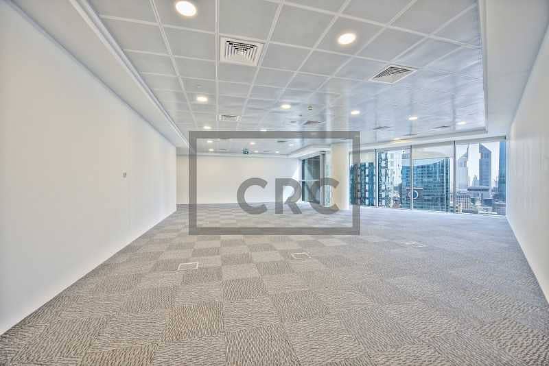 5 Fitted Office Space in Central Park Tower at DIFC
