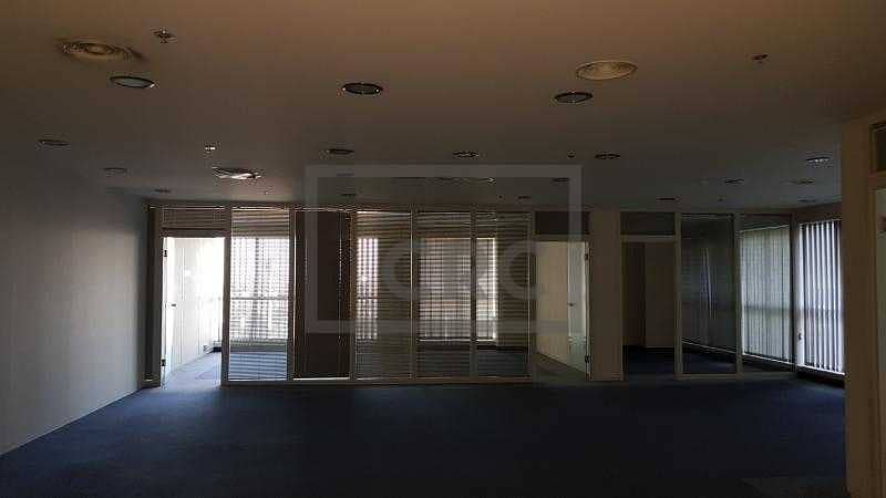 7 Fully fitted office space in Al Barsha 1