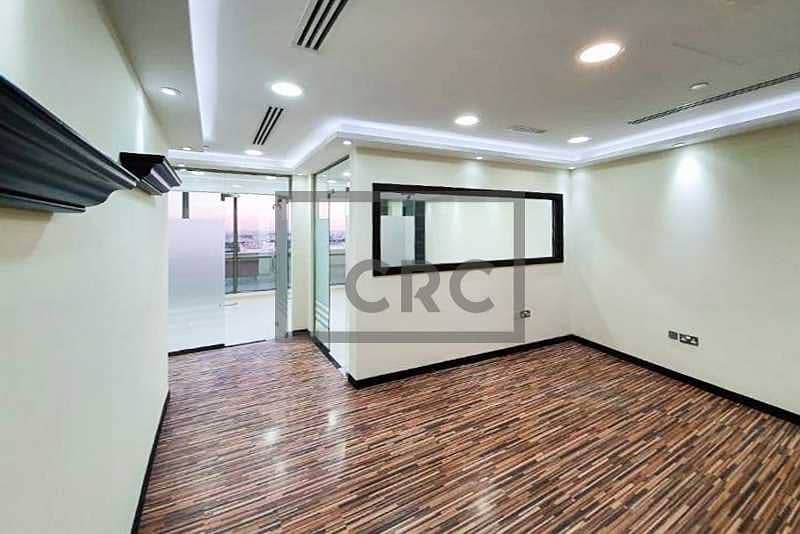 8 2 Parkings |Fully equiped kitchen