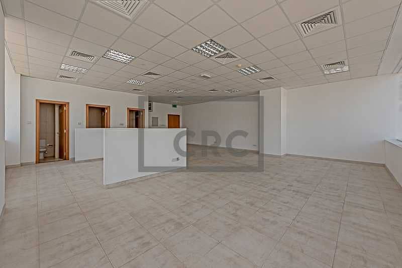 3 Fitted Office | Pantry | Business Bay