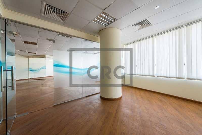 4 3 partitions and open space | Close to metro