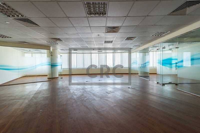 6 3 partitions and open space | Close to metro