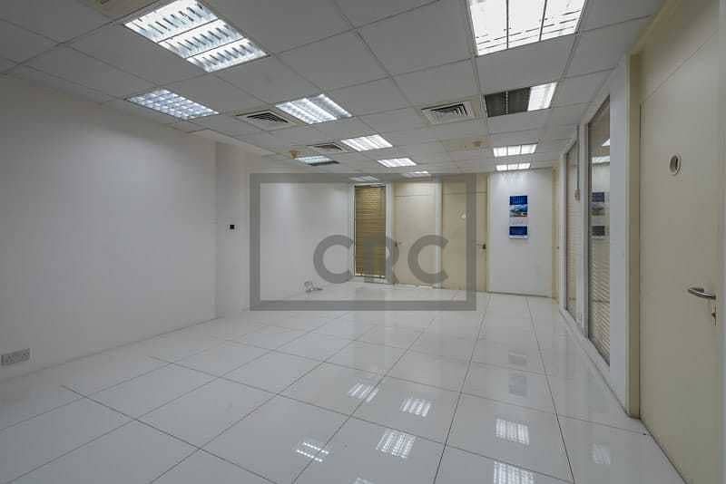 3 Fitted office in Bur Dubai/ Bank Street