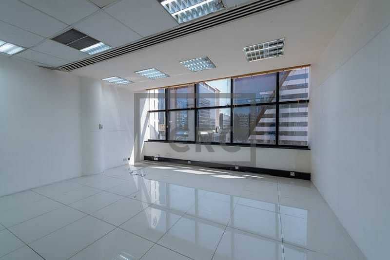 4 Fitted office in Bur Dubai/ Bank Street
