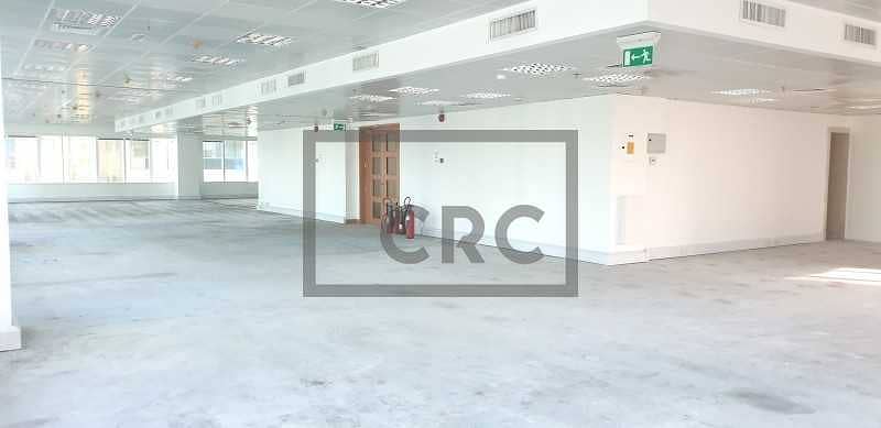 8 Fitted | Half Floor | Partitions | Sea & SZR View