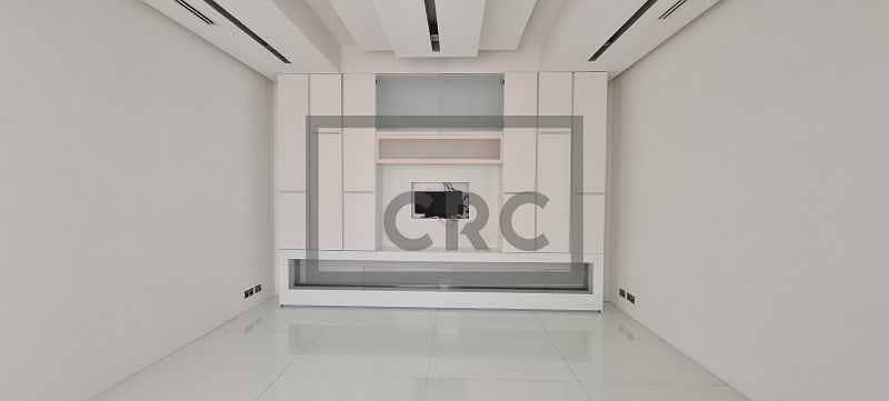 11 Fully Fitted | With Glass Partitions |Full Floor |