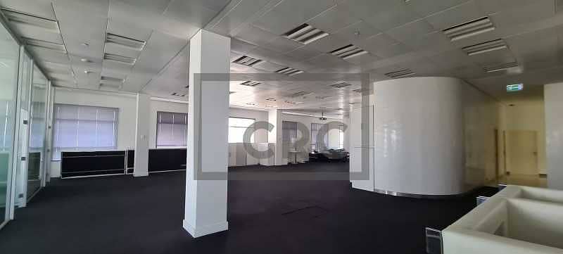 16 Fully Fitted | With Glass Partitions |Full Floor |