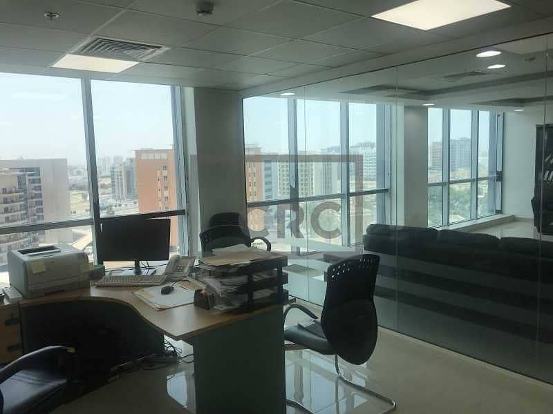 5 Dubai Silicon Oaises|Fitted Freehold|5 Parking