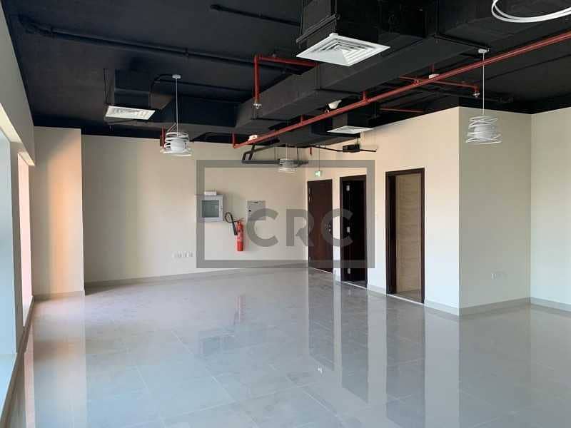 Stunning Office | Fitted with Balcony | Mid Floor