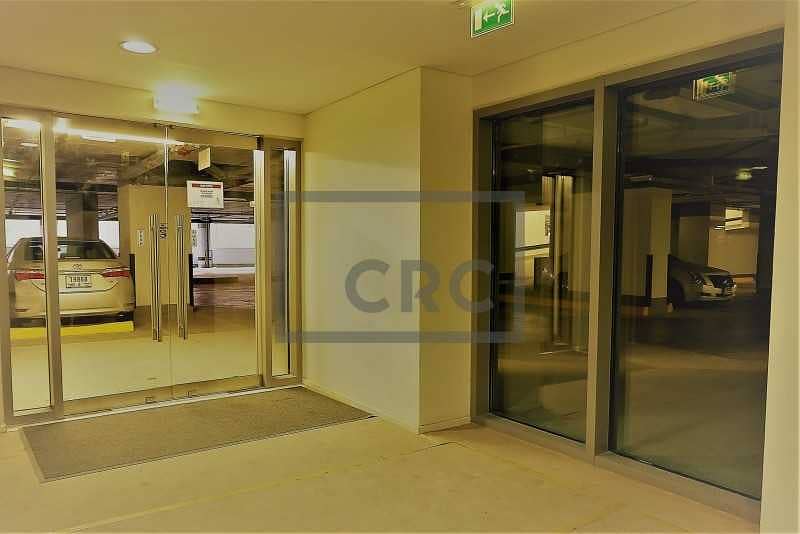 3 Direct Parking | Canal View | Corner | Binary
