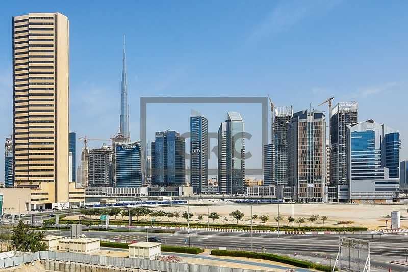 3 Shell and Core | Large Terrace & Burj View