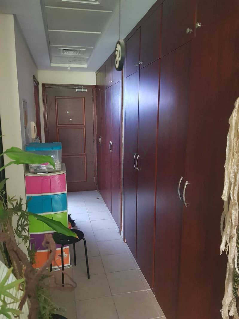 3 Vacant Studio with 8 wardrobes available for Rent Near Metro