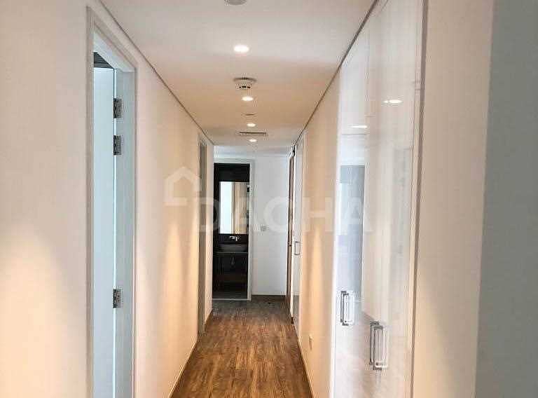16 View Within One Hour / Brand New / Must See Unit