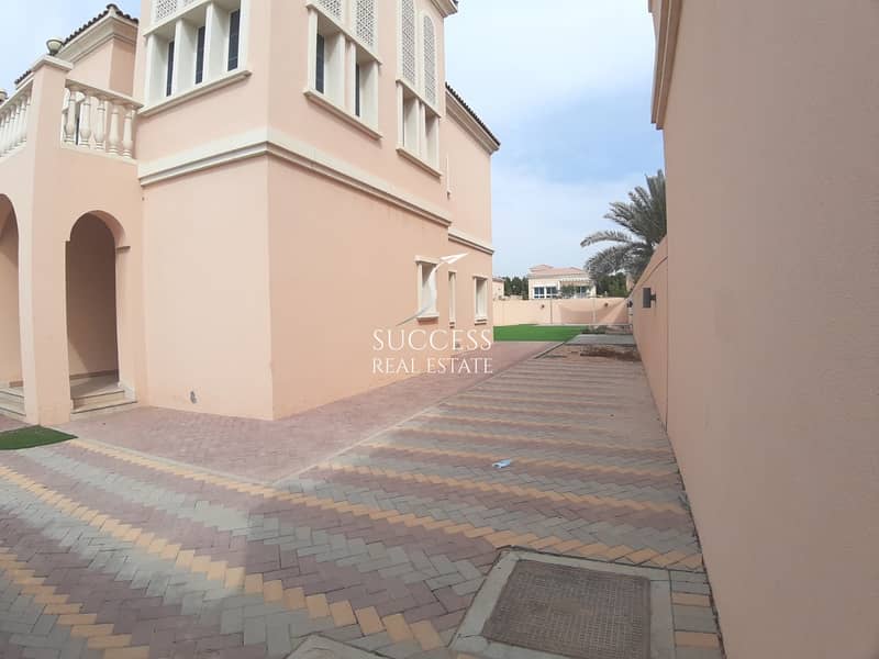 Villa for Rent Jumeirah Village Circle | District 16, Dubai