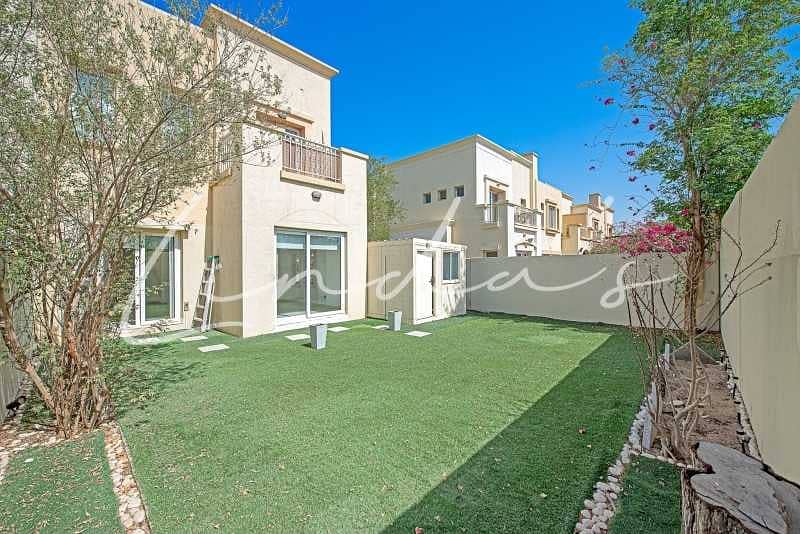 4 Excellent investment opportunity | Stunning villa| Fully Upgraded|Springs 4