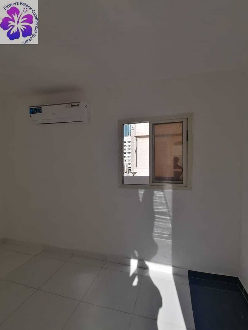 104 FOR RENT incloud  Studio in backe side unvirsal Hospital  delma strret 12 payment