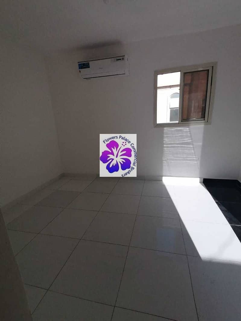 113 FOR RENT incloud  Studio in backe side unvirsal Hospital  delma strret 12 payment