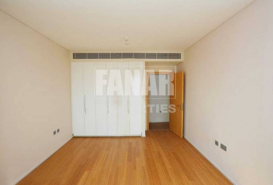 3 Hot Deal | Big Layout Apartment with Big Balcony