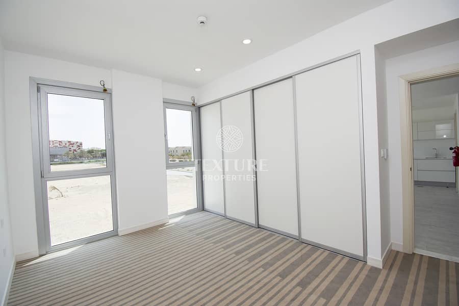 Brand New | Spacious 1 Bedroom | District 11 | MBR City