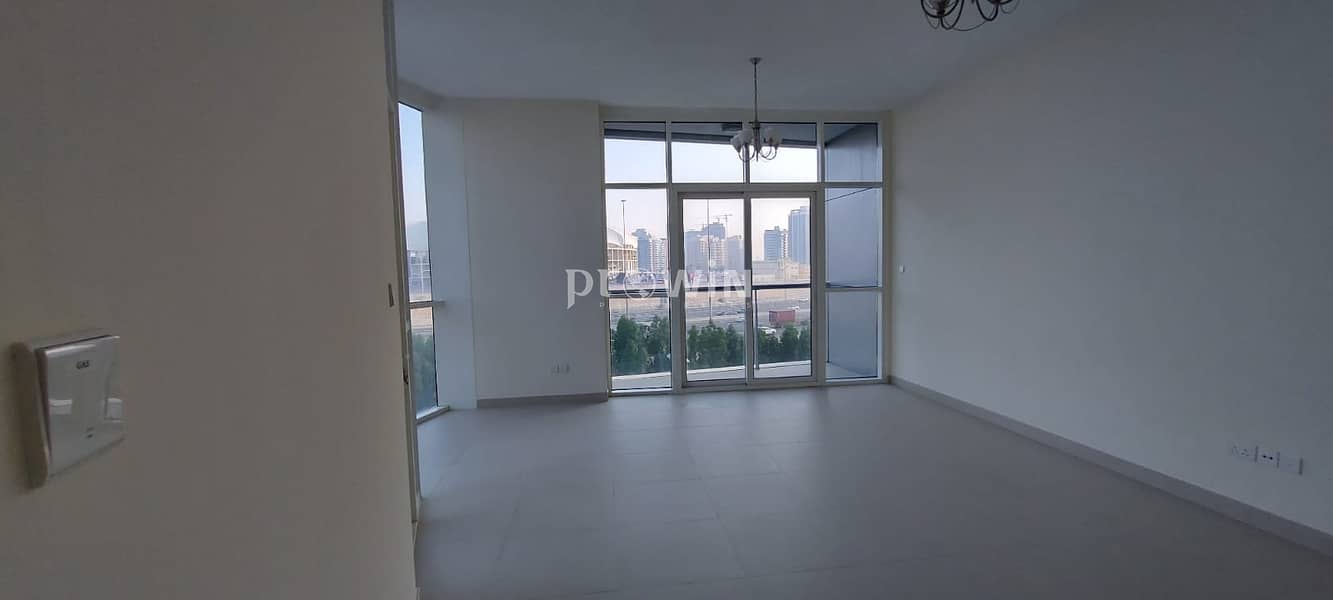 Spacious 1 BR | Chiller Free | Best price