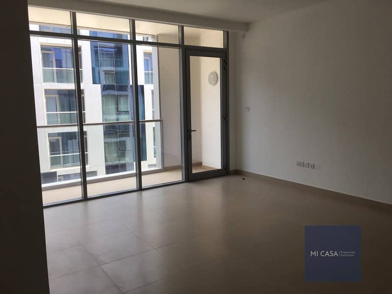 2 Available | Spacious and modern + balcony