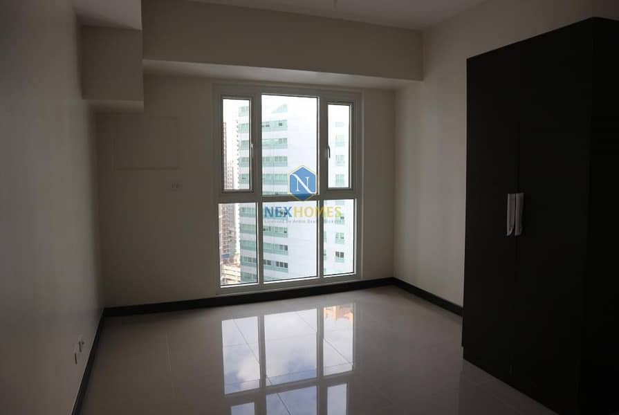 Exclusive | Largest 1 Bedroom With Balcony - Axis DSO