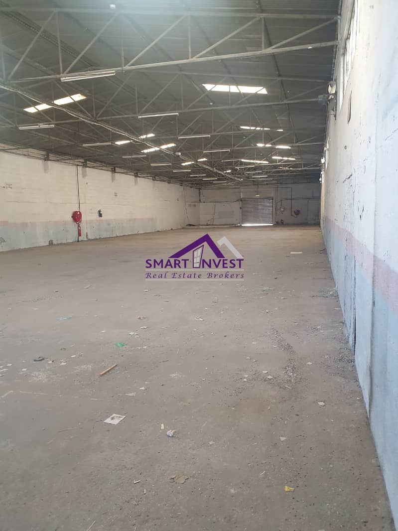 Commercial warehouse for rent In Al Khubashi,Deira for AED 330K/Yr