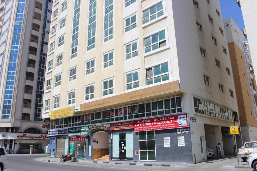 Cheapest Studio Opposite Mahata Park Walking Distance to Mega Mall