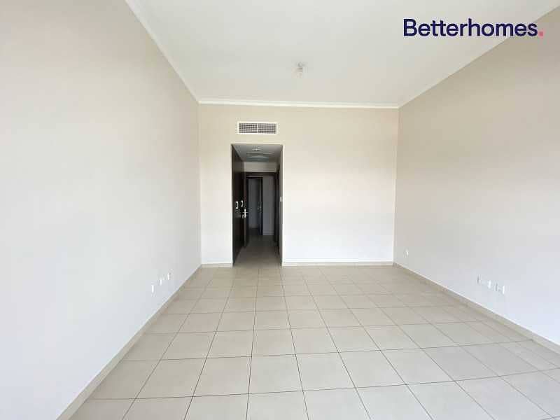 10 Huge Terrace | Great Condition | Block G | Spacious