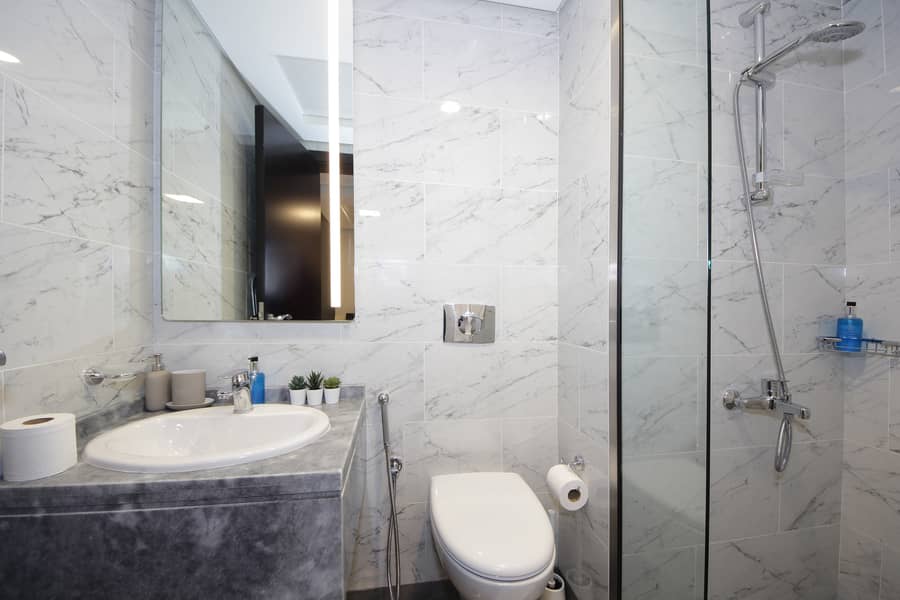 11 Bathroom