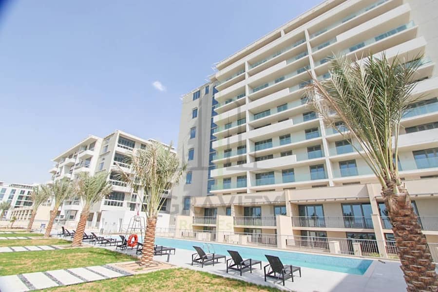 1 Bedroom Apartment for Sale in Al Zeina