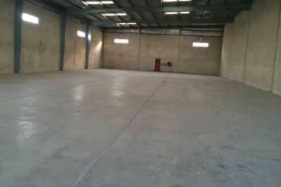 7 Prime Location | Well Insulated |Huge Warehouse| With Office