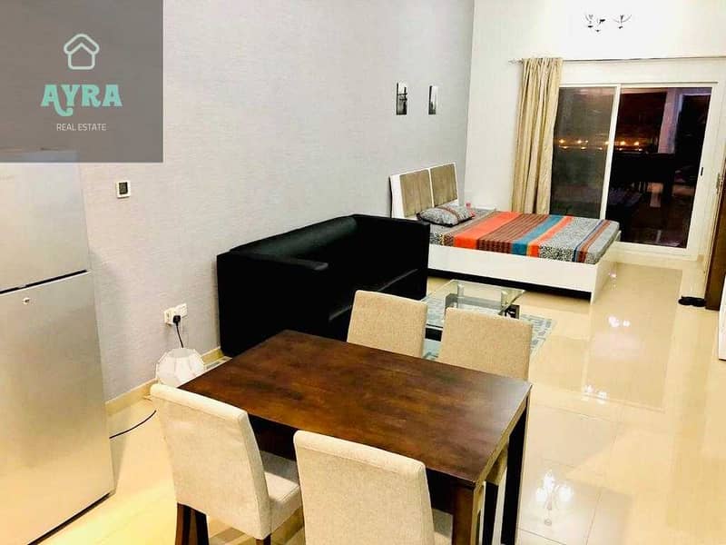LUXURIOUS FULLY FURNISHED STD WITH STUDY AND OPEN KITCHEN FOR JUST 34K IN 4 CHEQUES!